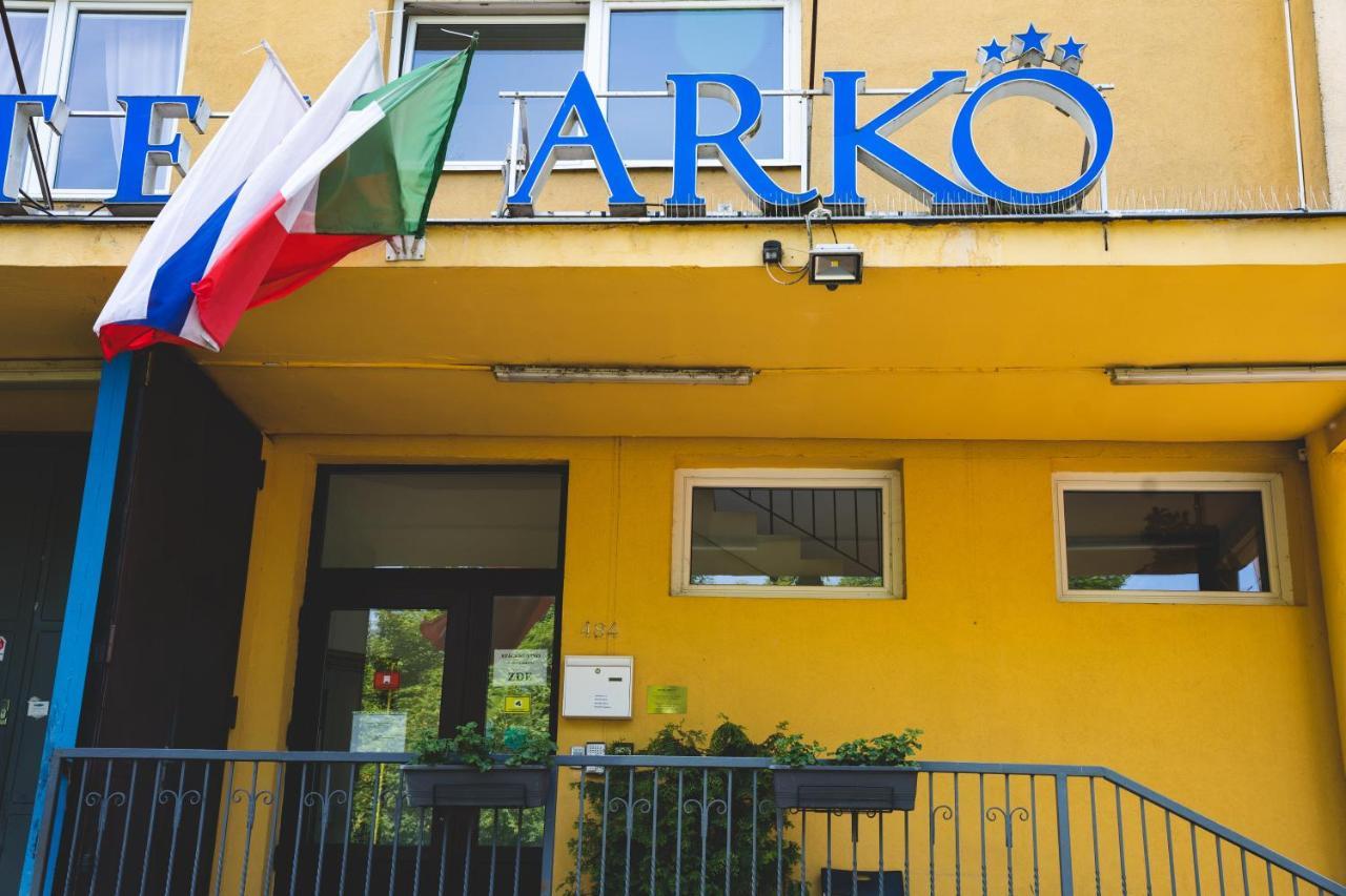 Hotel Arko Прага Экстерьер фото