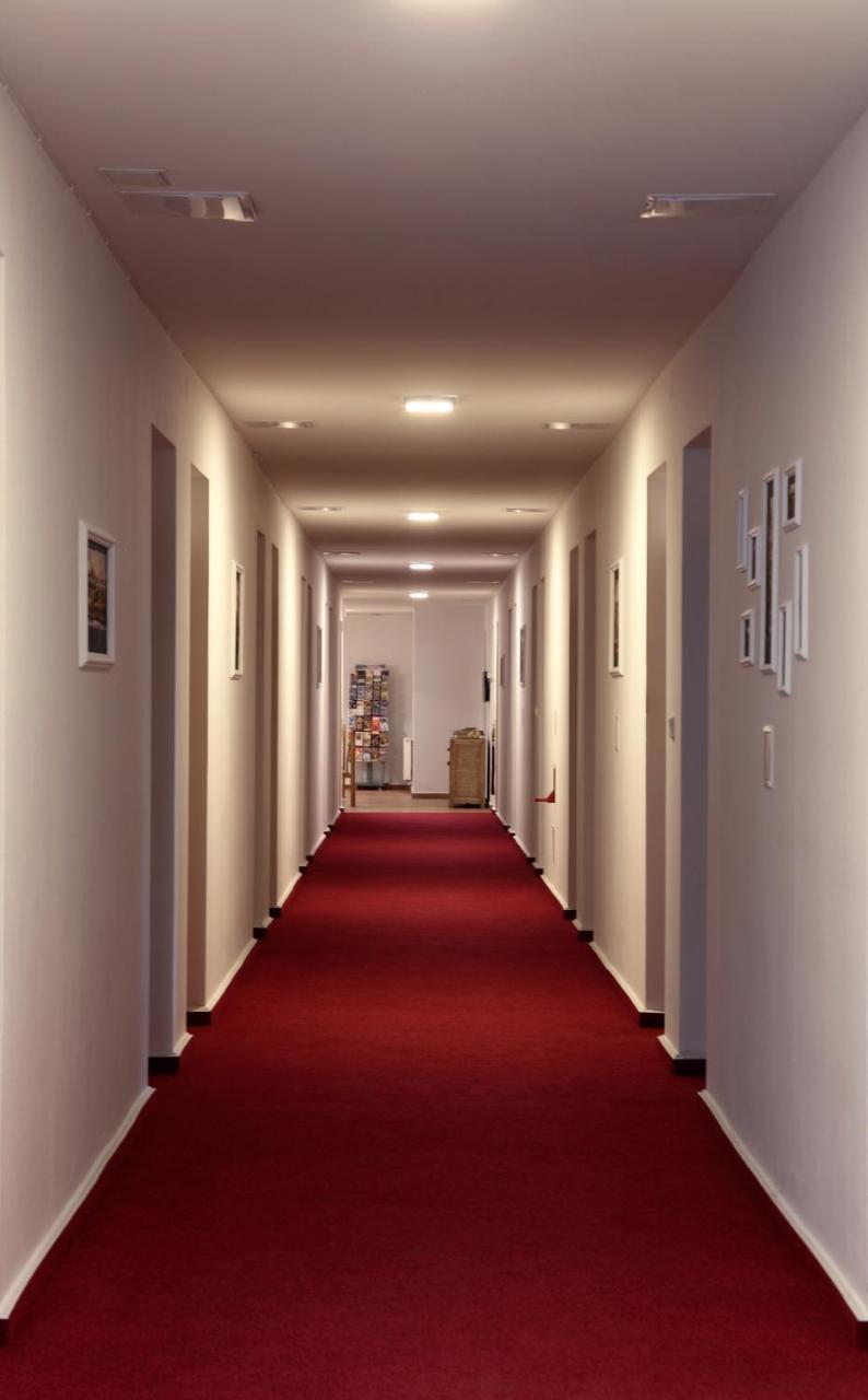 Hotel Arko Прага Экстерьер фото